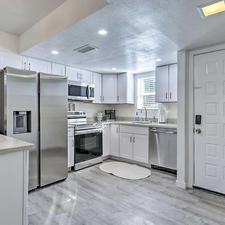 Downtown Gilbert Condo With Screened Porch! Exterior photo